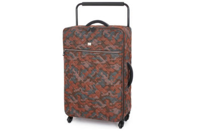 IT Luggage Large Quilted Camo 4 Wheel Suitcase - Brown.